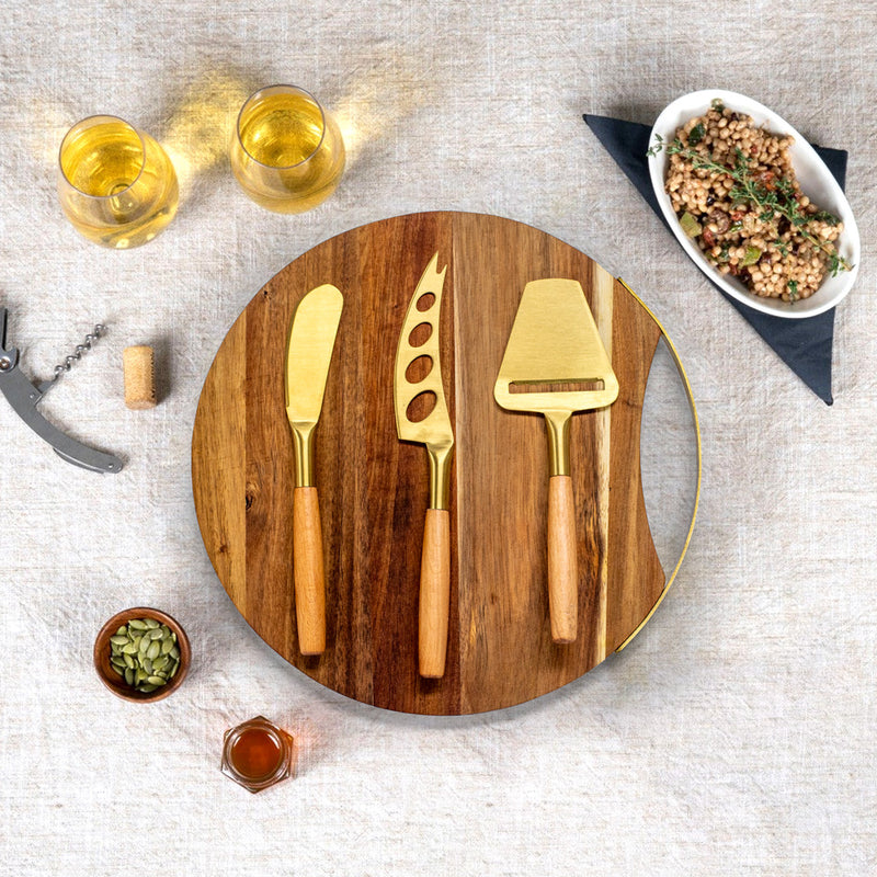 Acacia Cheeseboard With 3 Knives